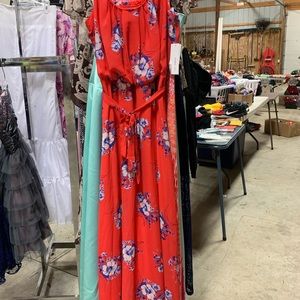 Women’s maxi dresses